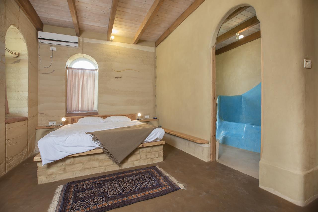 Villa Adama Midreshet Ben Gurion Екстер'єр фото